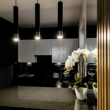 Z Prywatnym Jacuzzi - Bezpłatny Parking - Ogród Apartament *