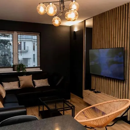 Apartament Z Prywatnym Jacuzzi - Bezpłatny Parking - Ogród Poznań