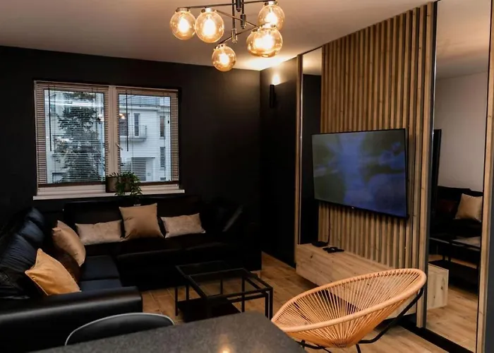 Apartamento Z Prywatnym Jacuzzi - Bezplatny Parking - Ogrod Poznan